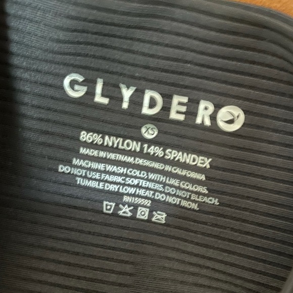 Glyder Bra and Legging SET - Picture 5 of 5